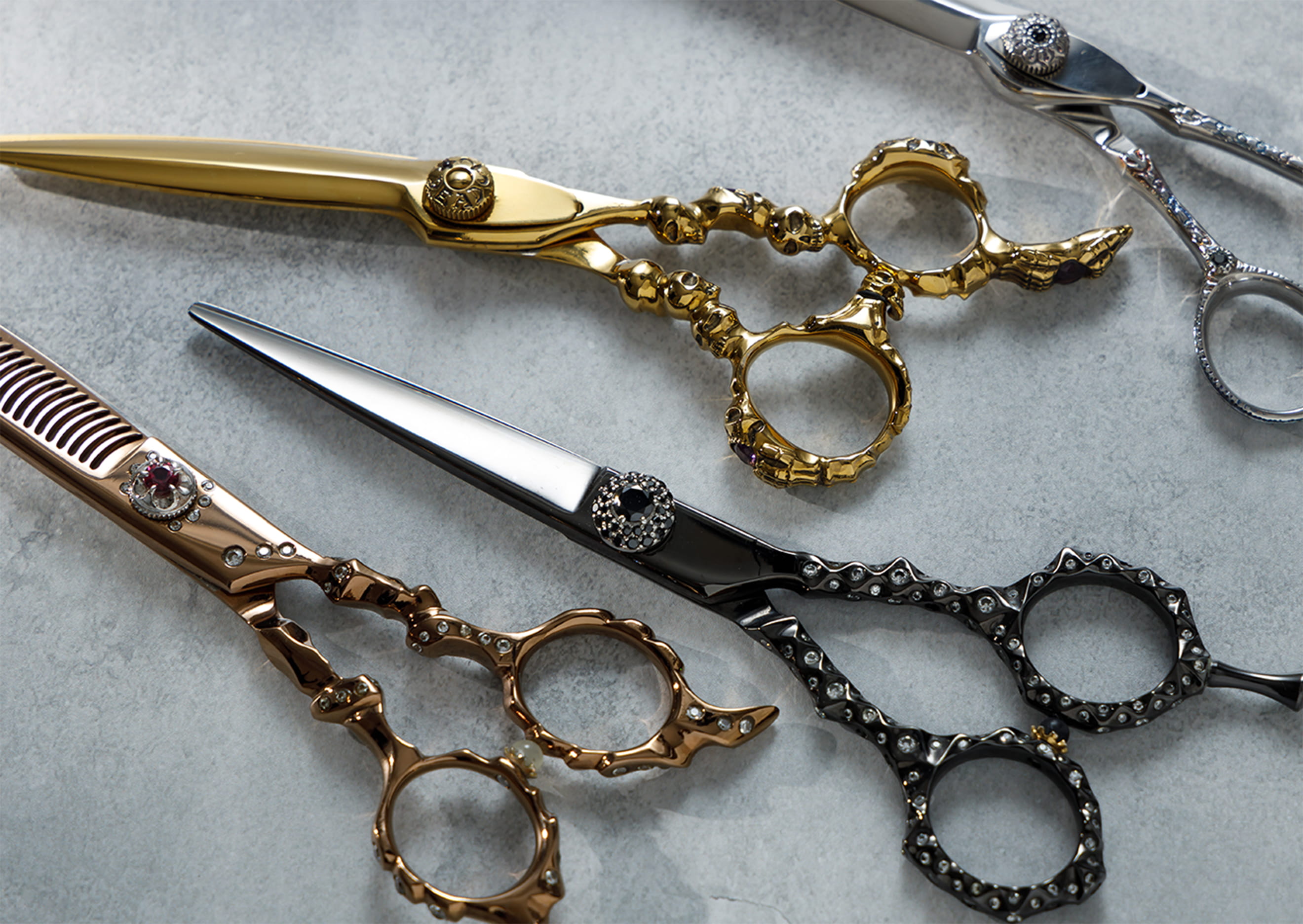 美容師のハサミ